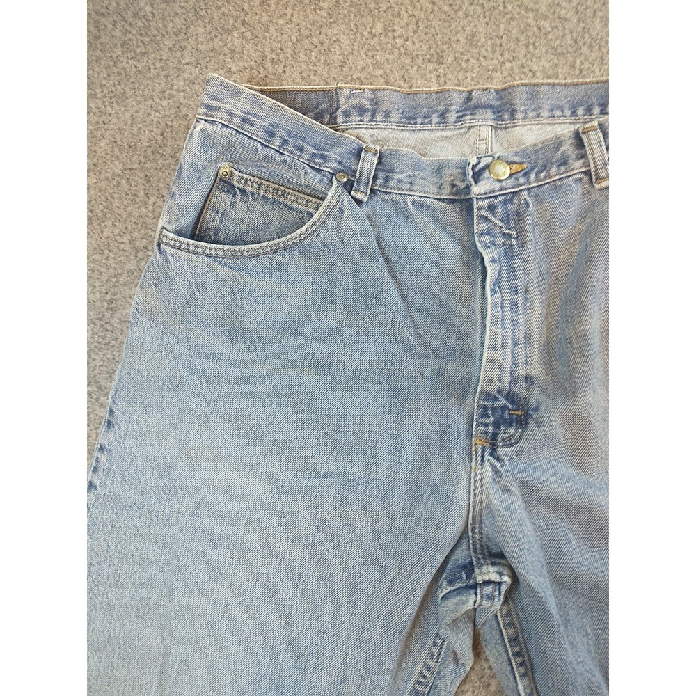 Wrangler 97601VR Mens Light Wash Straight Leg Denim Jeans 36x29 Distressed Blue - Picture 3 of 16
